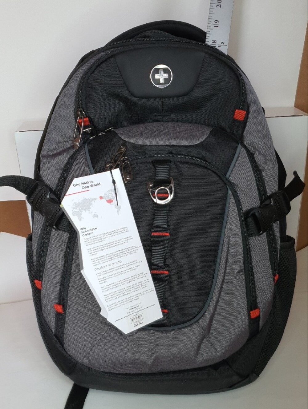Swissdigital Design Laptop Backpack with USB Charging Port Travel Backpack NWT - Picture 15 of 16